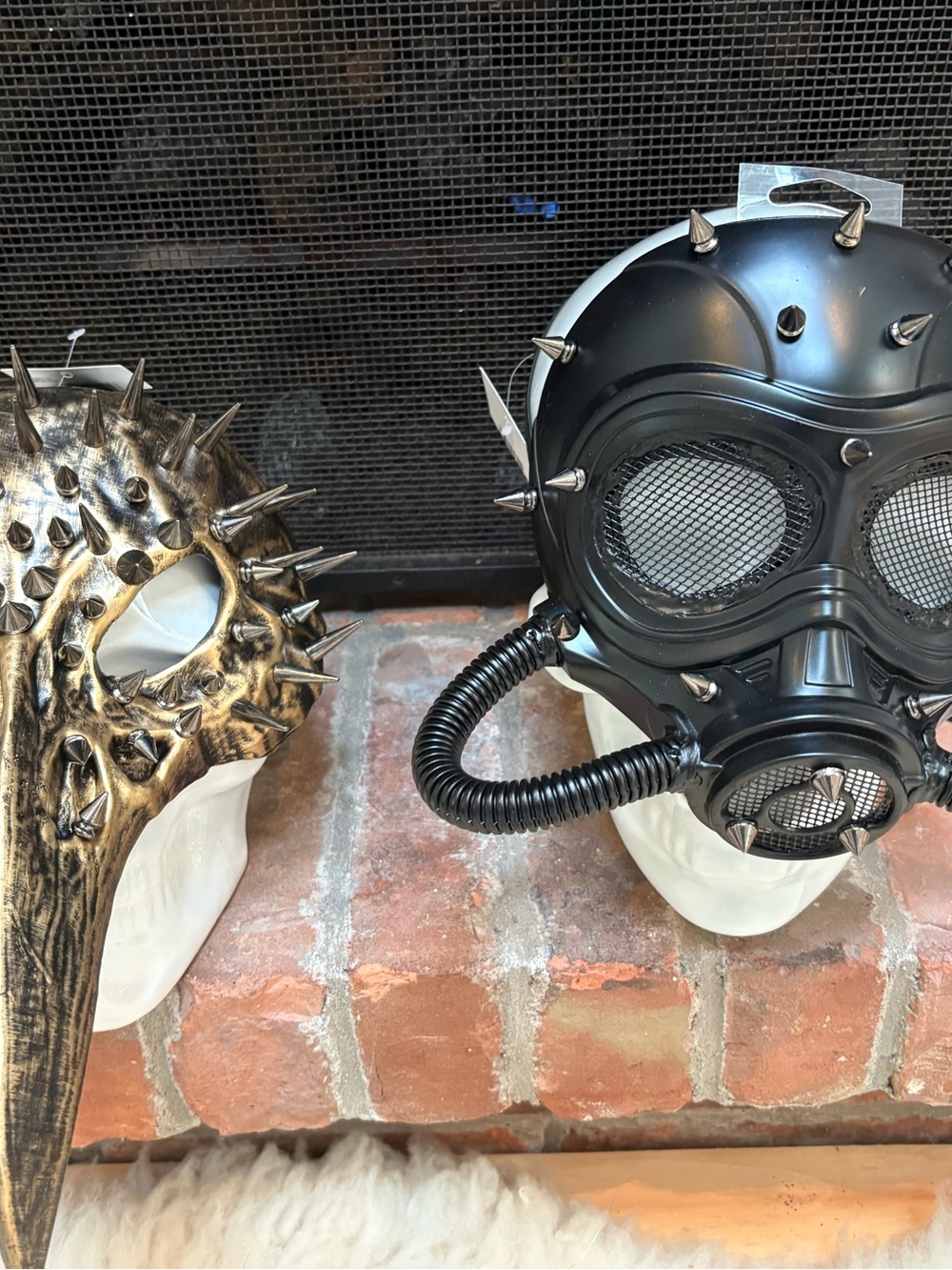 Spiked Black Gas Mask Decorative Halloween mask